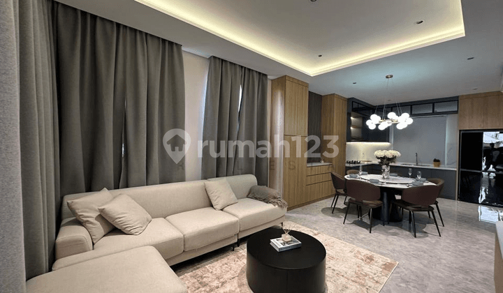 Rumah 2 Lantai, Dekat Pusat Perbelanjaan di Batam Centre