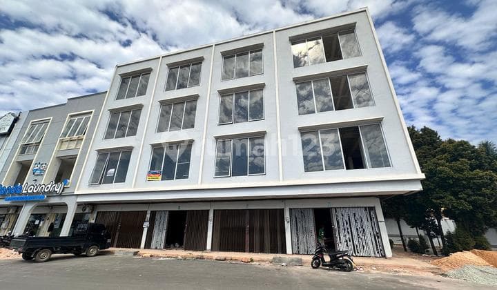 Shop House on Pasir Putih Batam Center Main Road, 2 Connected Units