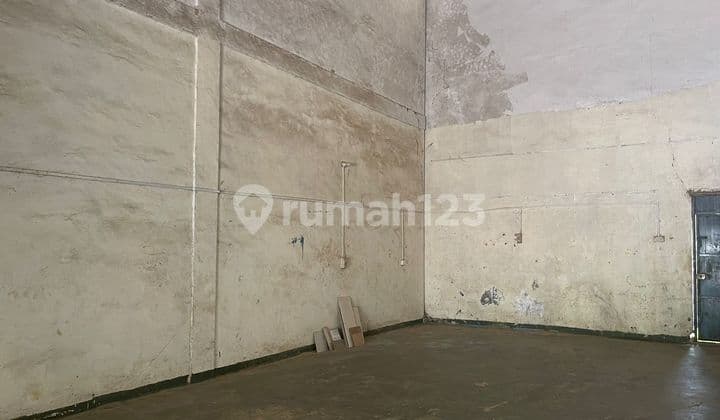 Warehouse in Batam Centre, 100 Meters Area, Pasundan Sumber Mas Area.
