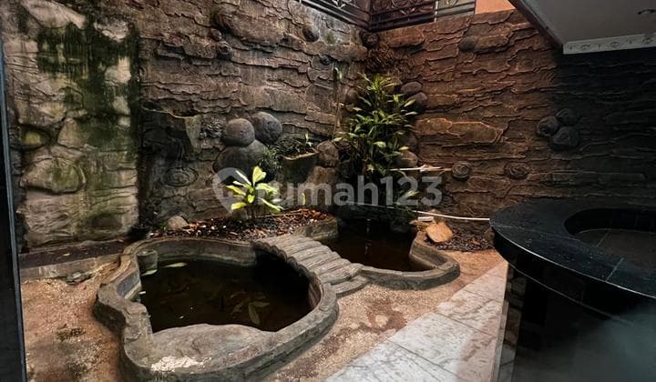 Rumah Klasik 2 Lantai di Beverly Green Batam Centre