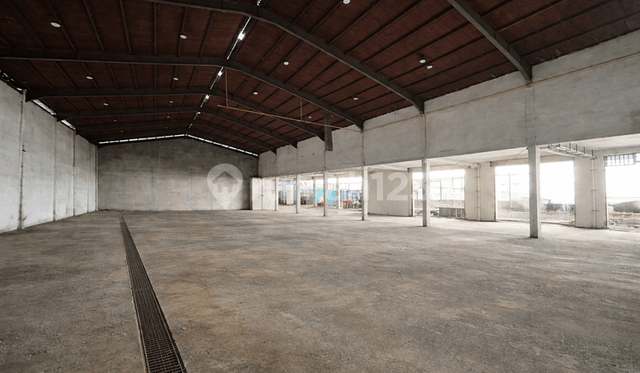 Gudang di Batam Centre 1000.0 M², Kara Industrial Bekas Pabrik