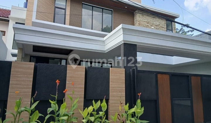 Dijual Rumah Modern Daerah Radio Dalam Gandaria Utara Jaksel