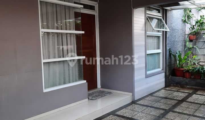 Djual Rumah Siap Huni Dekat dengan Tol Moch Tohha Kota Bandung