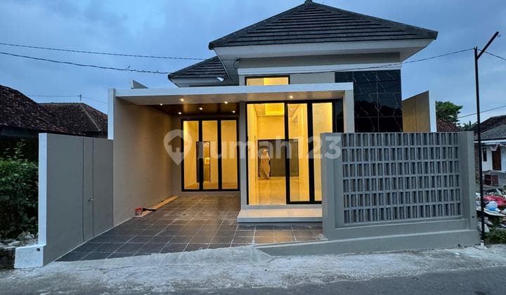 Rumah Baru Liasan Modern di Purwomartani Kalasan Sleman