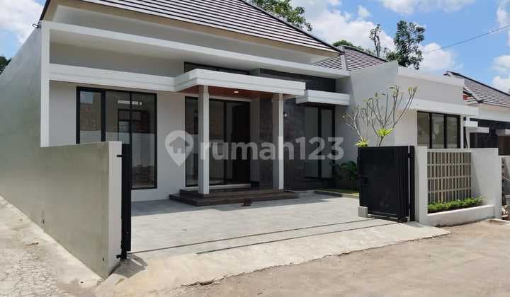 Rumah Baru Siap Huni di Pondok Ngemplak Sleman