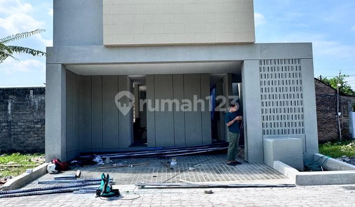 Rumah Mewah Dalam Perumahan Hanya 500M Dari Ringroad