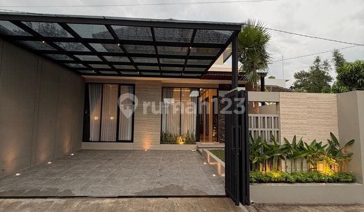 Large Fully Furnished House in Purwomartani Kalasan Sleman