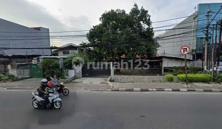 Dijual Rumah Harga Murah bisa untuk Usaha di Palmerah Barat
