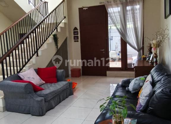 Dijual Rumah Dalam Cluster Heliconia Harapan Indah Bekasi
