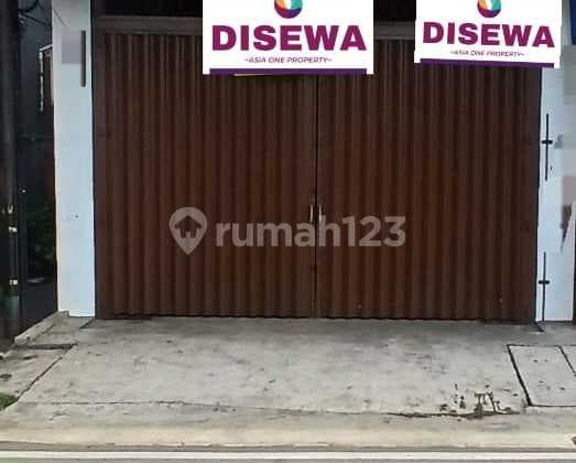 Disewakan Ruko Rapi Siap Pakai di Jatinegara Jakarta Timur