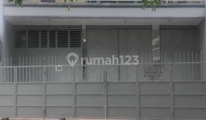 Dijual Rumah 2 Lantai bisa Utk Usaha Tarumajaya Bekasi