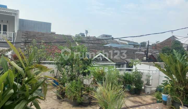 Dijual Rumah Bagus Dg Balkon Luas di Alinda Kencana Bekasi