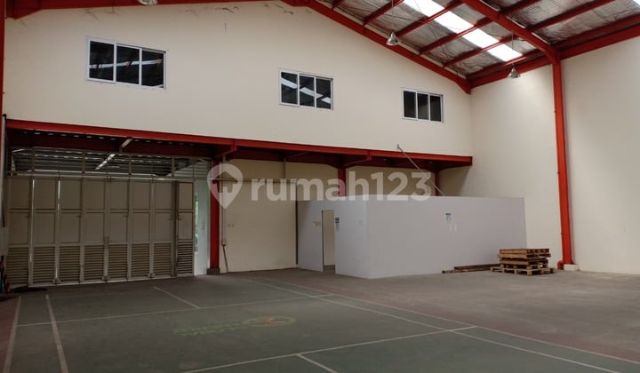 Disewakan Gudang Siap Pakai di Kawasan Sentra Niaga Harapan Indah Bekasi
