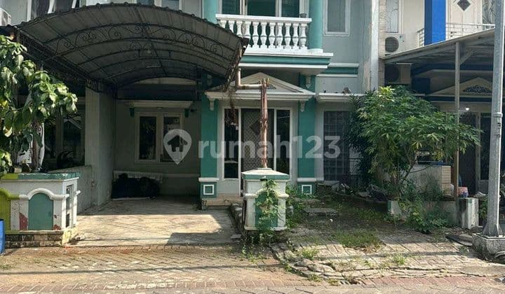 Dijual Rumah 2 Lantai di Pakuwon City Cluster Sorento