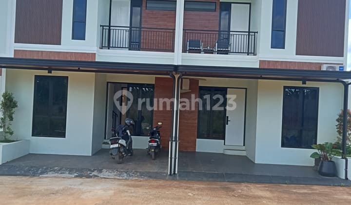 Hunian 2 Lantai di Serpong