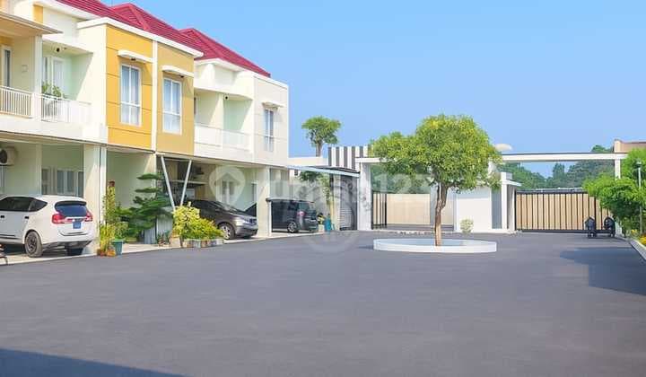 Rumah 2 Lantai Siap Huni