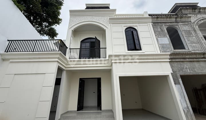 Rumah Siap Huni di Cinere Dekat Tol Brigif Cinere Tanah Luas Murah