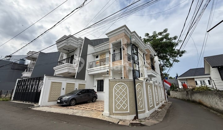 Rumah di Jagakarsa di Jual Bu Dekat Tol KRL MRT Tanah Luas Murah