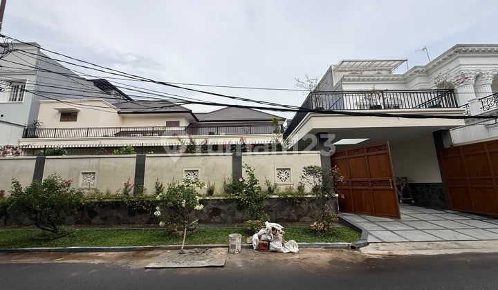 Rumah Termewah 2 Lantai Siap Huni di Lebak Bulus Jakarta Selatan