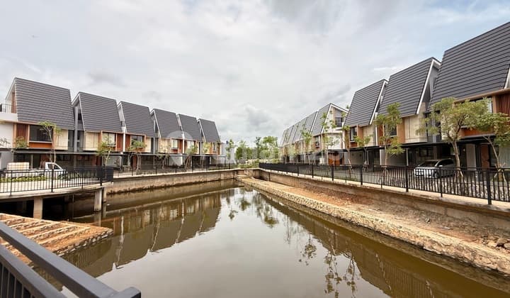 Rumah Siap Huni di Serpong di Kawasan Kota Mandiri Dekat Tol KRL