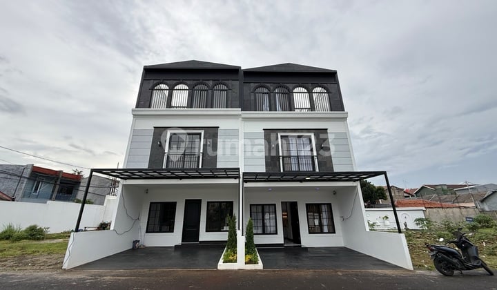 Rumah Mewah Termurah 3 Lantai di Lenteng Agung Jakarta Selatan dengan Tanah Luas Kawasan Nyaman Selangkah ke Stasiun Lenteng Agung
