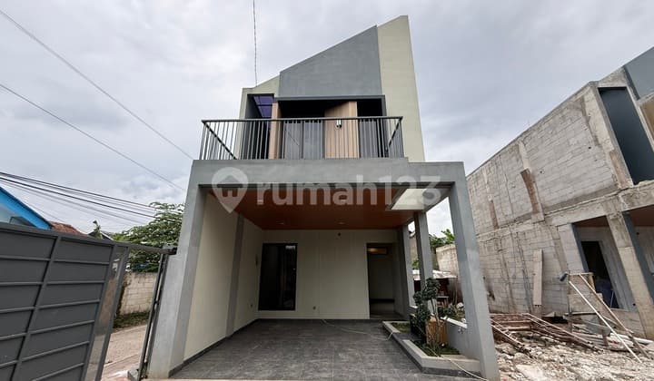 Rumah Ala Japanese House di Limo Selangkah ke Jakarta Selatan