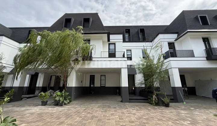 Hunian Private Kawasan Prime Kebayoran Lama, Jakarta Selatan