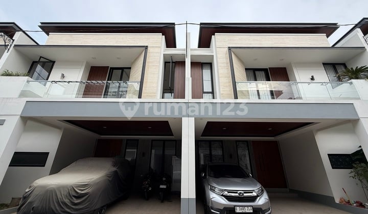 Rumah Siphuni Tanah Luas Dekat Tol Cinere Brigif Bata Merah Murah