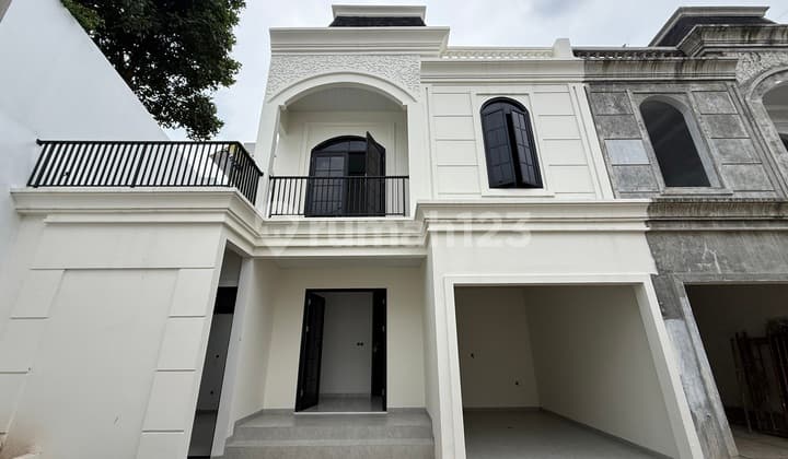 Rumah Siphuni di Cinere 3 Lantai Dekat Tol Cinere Brigif Jaksel