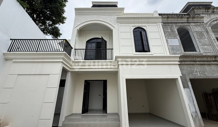 Rumah Siphuni di Cinere 3 Lantai Dekat Tol Cinere Brigif Jaksel