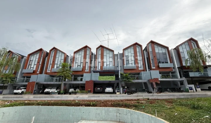 New Move-In Ready House Near Andara Toll Jagakarsa South Jakarta