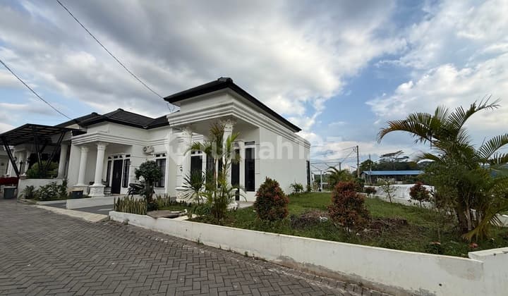 Modern Classic Residence in Bogor Near Parung Bogor Jakarta Toll Road