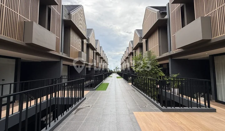 Rumah Mewah 4lantaimurah Di Cilandak Pinggir Jalan Double Decker Rumah Mewah 4lantaimurah Di Cilandak Pinggir Jalan Double Decker