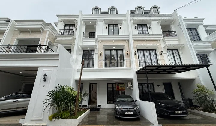 Rumah Baru Siaphuni 3 Lantai di Kalibata Pancoran Jakarta Selatan