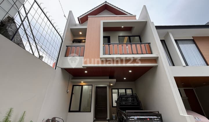 Hunian Modern di Jagakarsa Dekat Tb Simatupang Pinggir Jalan Raya