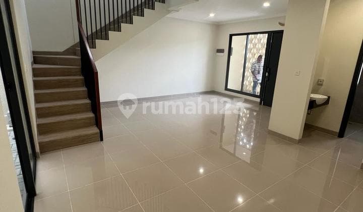 Dijual Rumah di Cluster Carson Gading Serpong