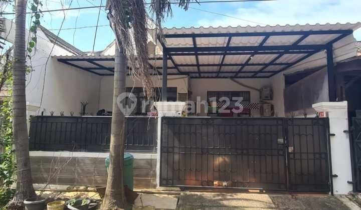 Dijual Rumah Standard di Kencana Loka, Bsd