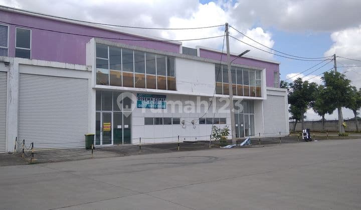 Lease - Strategic Warehouse