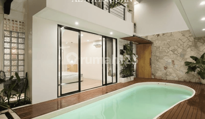 Villa Bergaya Modern Lokasi Goa Gong Jimbaran Dijual