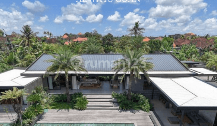 Villa Modern Tropical Full Furnish Tabanan