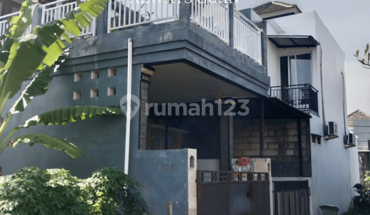Rumah Lantai 2 Lokasi Jl Tukad Citarum Panjer Dijual