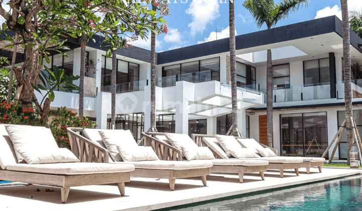 5 Bedroom Villa for Sale in Tumbak Bayuh