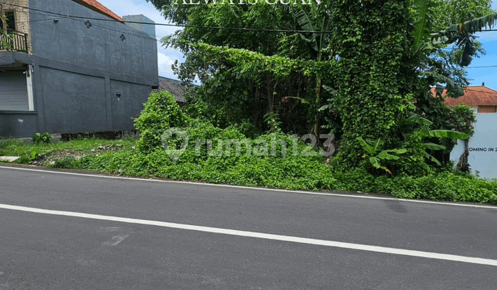 Flat Land by Tumbak Bayuh Main Road For Sale