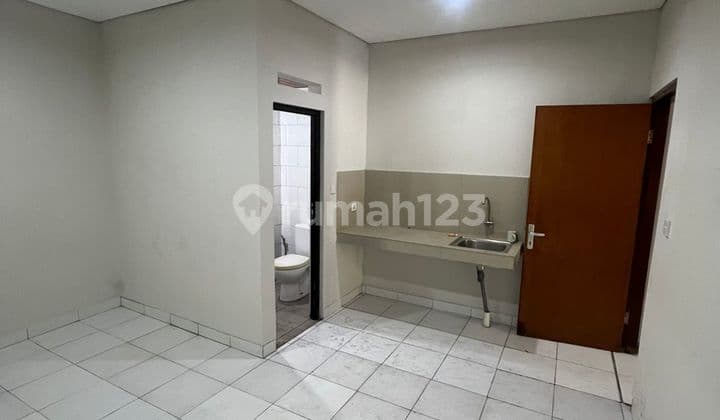 Ruko Strategis Jalan Pendidikan, Denpasar Selatanlokasi Strategis & Cocok untuk Berbagai Usaha