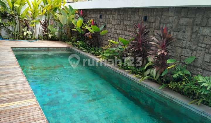 Modern Tropical 2-Story Villa on Tumbak Bingin Road, Sanur, Ready to Occupy