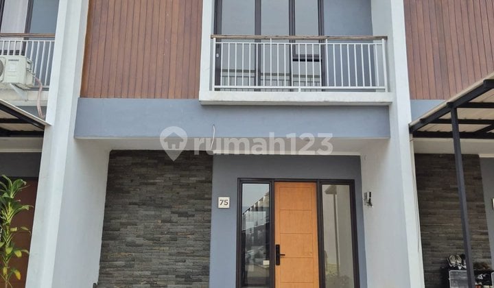 Move-in Ready Townhouse at Pamles Park
