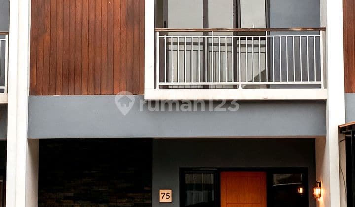 Rumah 2Lt Siap Huni Lokasi Strategis Dekat Dgn Kampus Pamulang