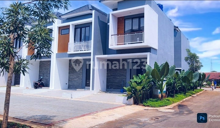 Pamulang Townhhouse Siap Huni Depan Unpam