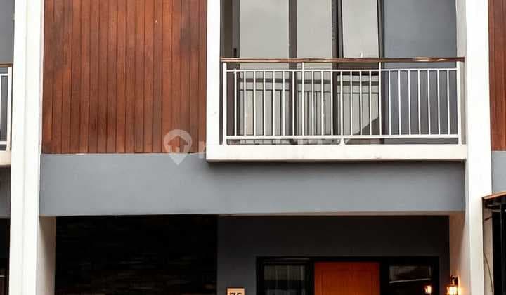 Rumah 2Lt Siap Huni,Lokasi Dekat Dgn Sekolah Muhamadiyah Pamulang