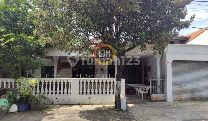 Old House on Rejosari Street